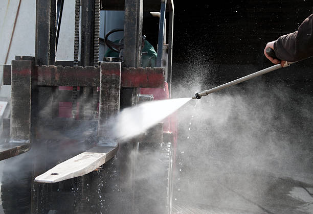 Best Sidewalk and Walkway Pressure Cleaning in Highland, MD